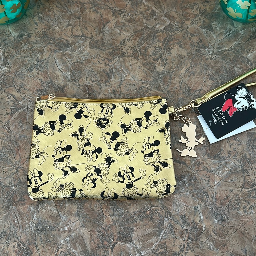Disney’s Minnie Mouse wristlet